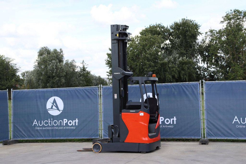 Fenwick-Linde R14HD-01 Electric Reach Truck 1400kg 9.0m 2021