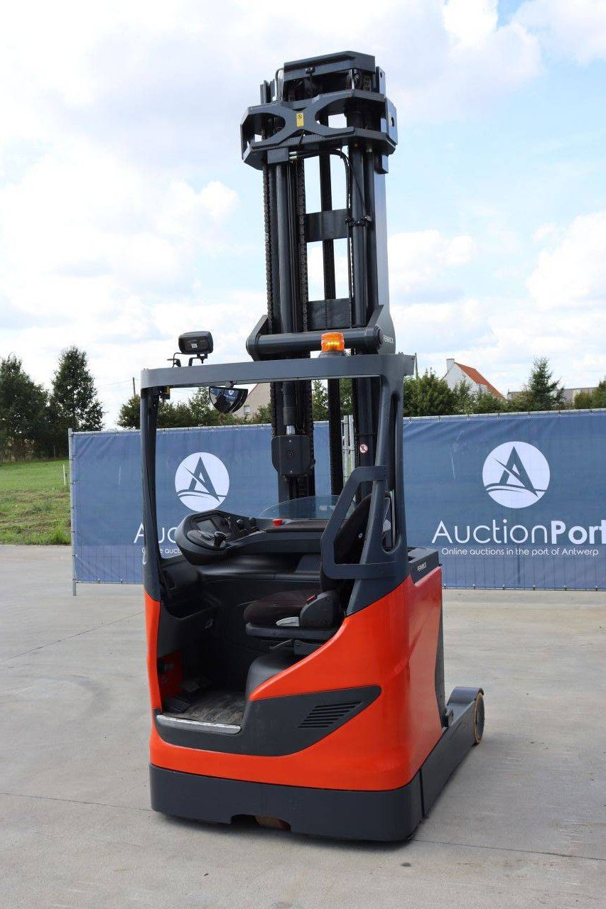 Fenwick-Linde R14HD-01 Electric Reach Truck 1400kg 9.0m 2021