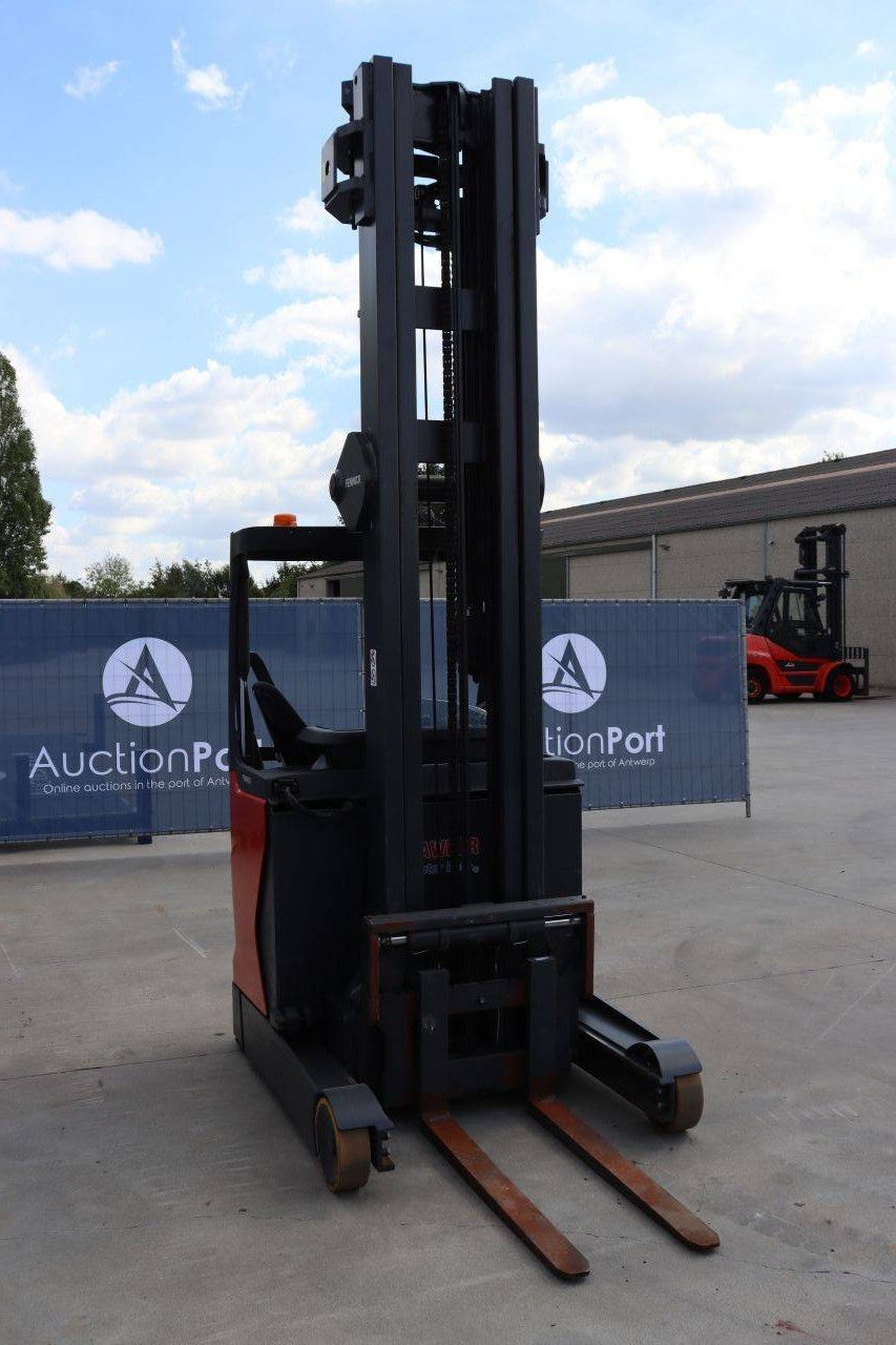 Fenwick-Linde R14HD-01 Electric Reach Truck 1400kg 9.0m 2021