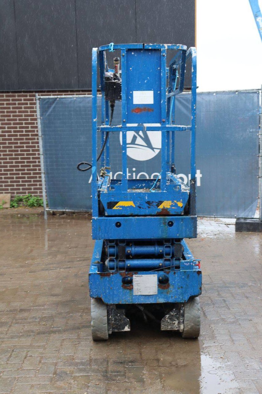 Scherenarbeitsbühne Haulotte Optimum 8 Elektro 230 kg 7,8 m 2008