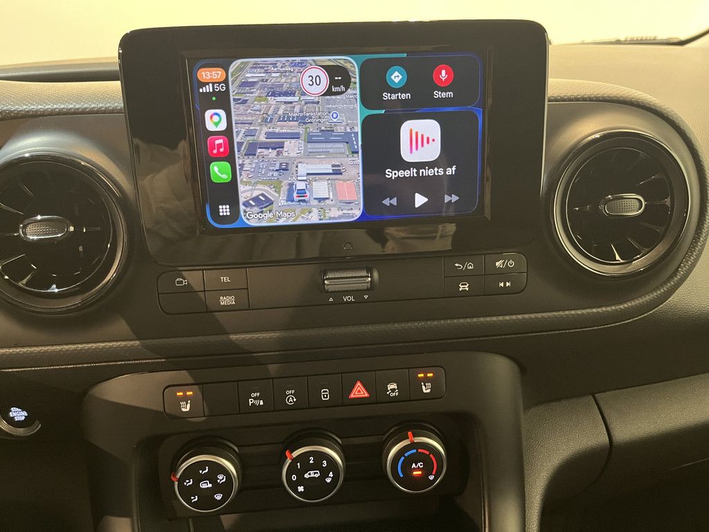 Mercedes-Benz Citan 113 L2 Pro Automaat Benzine / Euro 6 / Airco / CarPlay / Cruise Control / Camera / Trekhaak / LMV / 14.000 KM !!