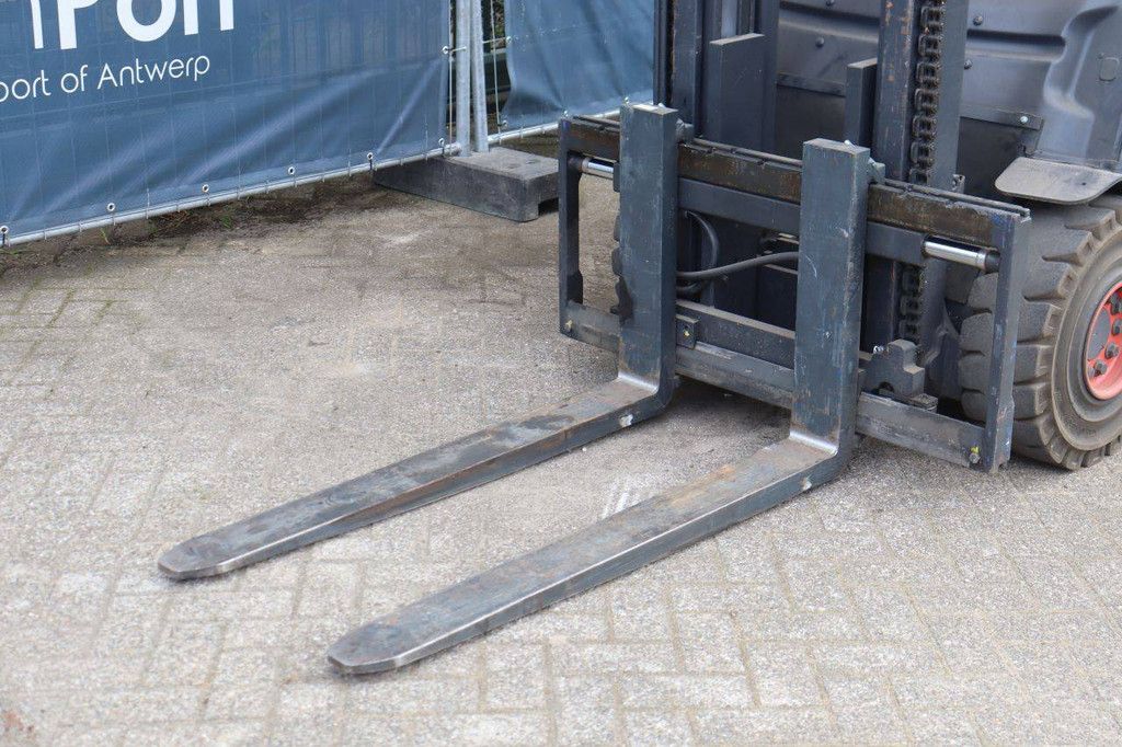 Forklift Fenwick-Linde E30-01 Electric 3000kg 2012