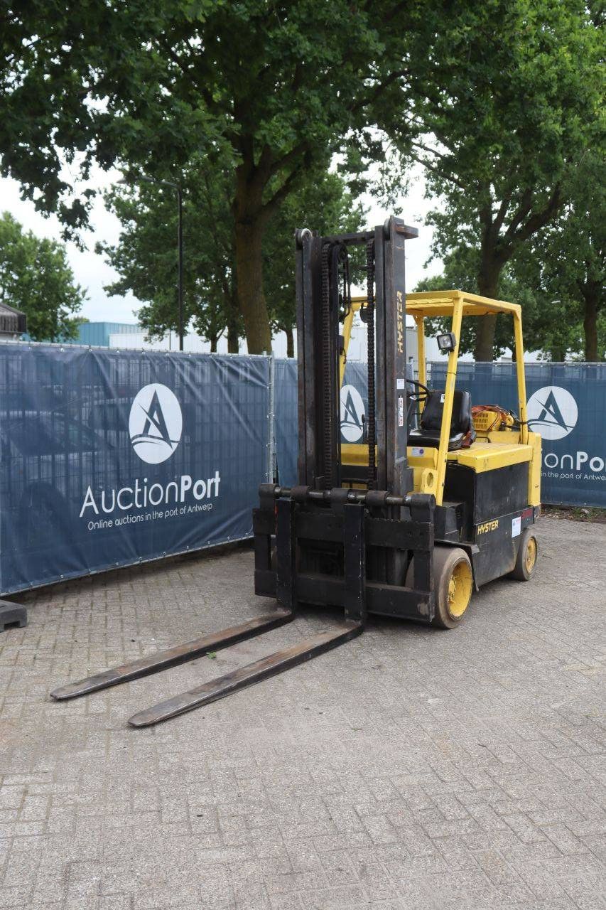 Hyster E5.50XL Elektrogabelstapler 4840 kg 4,05 m 2000