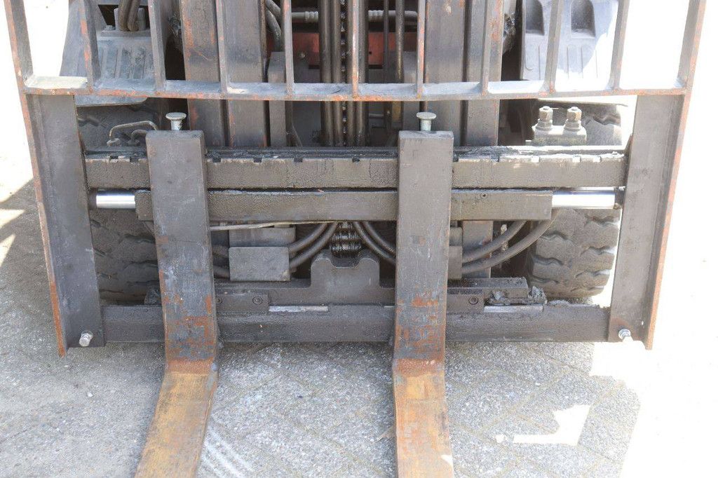 Linde E25/600-02 Electric Forklift 2500kg 2000