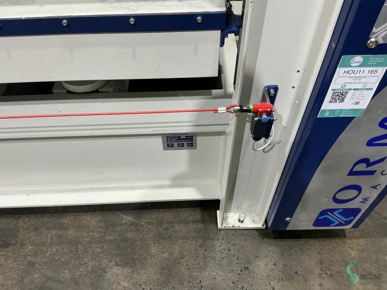 Veneer presses Orma NPC DIGIT 6/95 2025