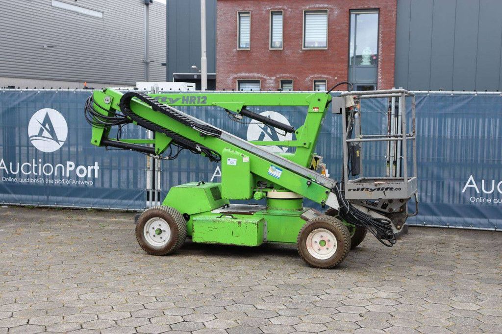 Niftylift HR12NDE Gelenkteleskoparbeitsbühne Elektro+Diesel 12,2 m 2014
