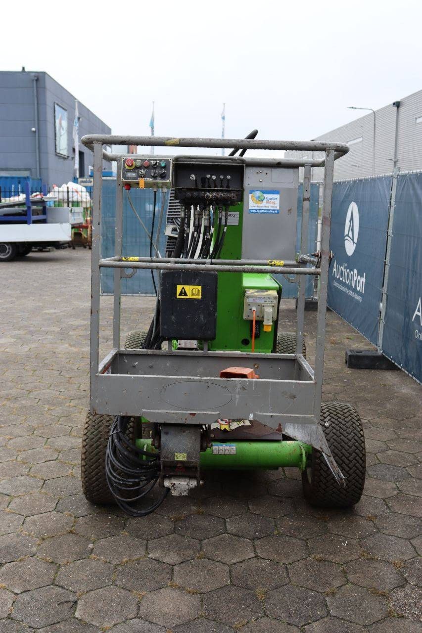 Niftylift HR12NDE Gelenkteleskoparbeitsbühne Elektro+Diesel 12,2 m 2014
