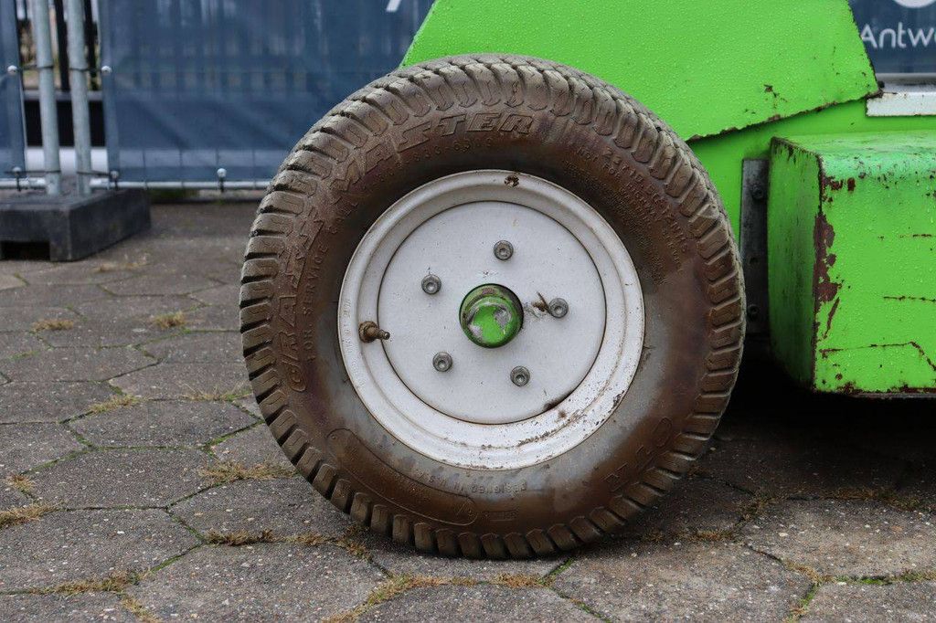 Niftylift HR12NDE Gelenkteleskoparbeitsbühne Elektro+Diesel 12,2 m 2014