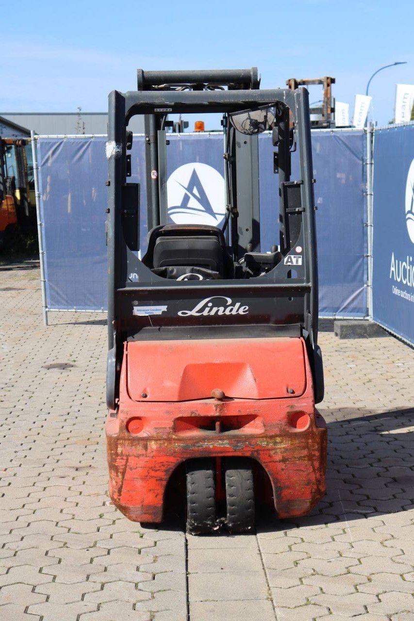 Linde E16C-02 Electric Forklift 1600kg 4.7m 2006 (Margin)