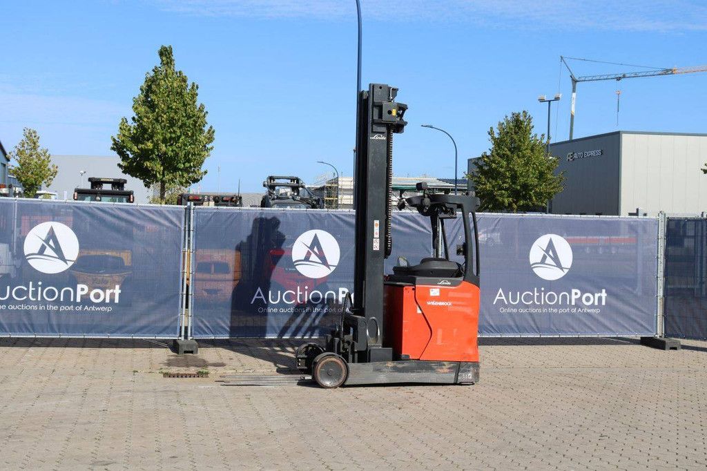 Linde R20-01 Electric Reach Truck 2000kg 4.5m 2018