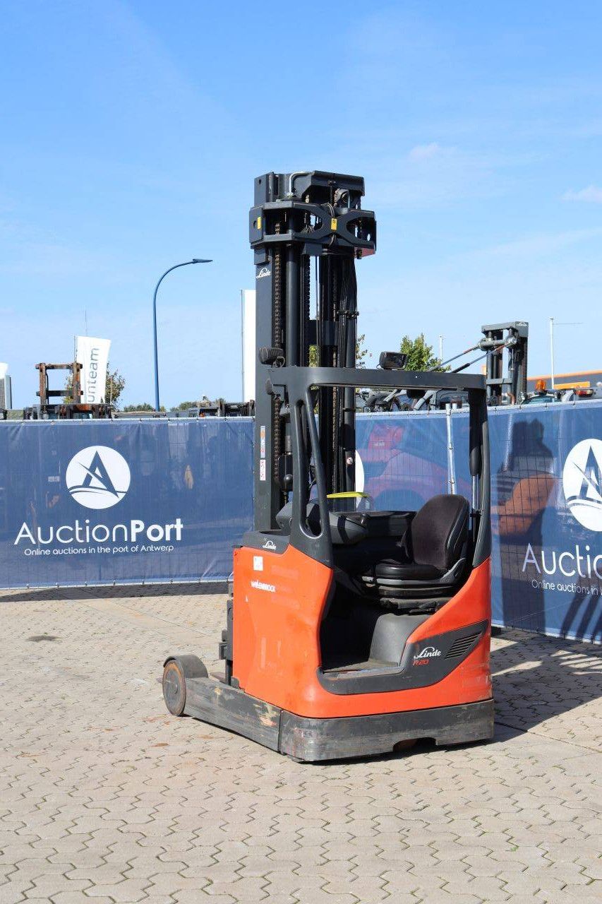 Linde R20-01 Electric Reach Truck 2000kg 4.5m 2018