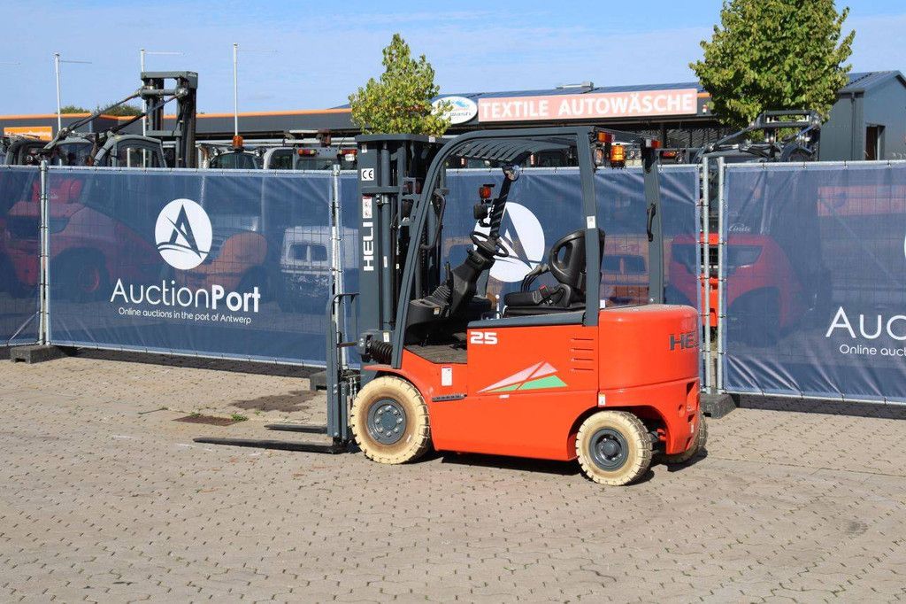 Gabelstapler Heli CPD25 Elektro 2500 kg 4,7 m Neu