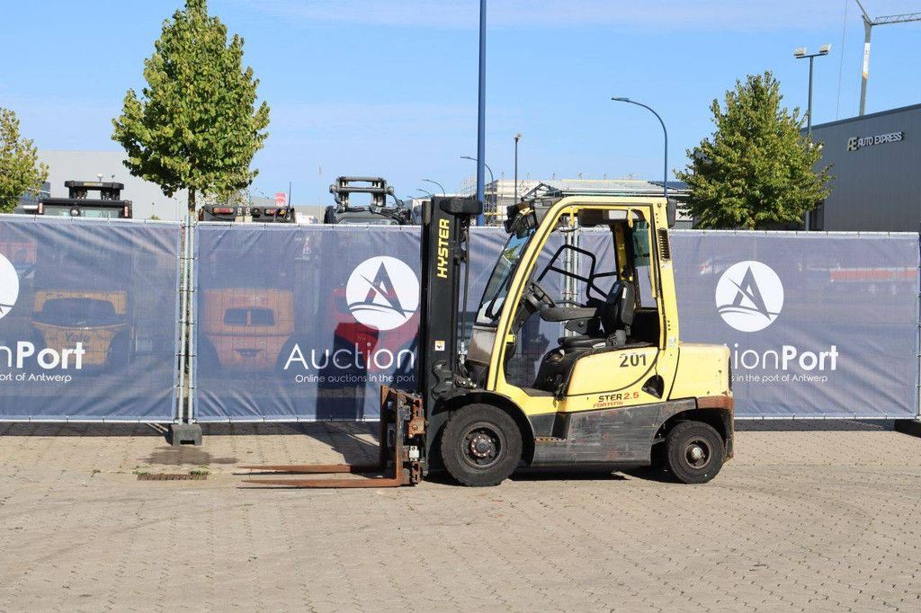 Hyster Forklift H2.5FT Diesel 1260kg 4.95m 2017