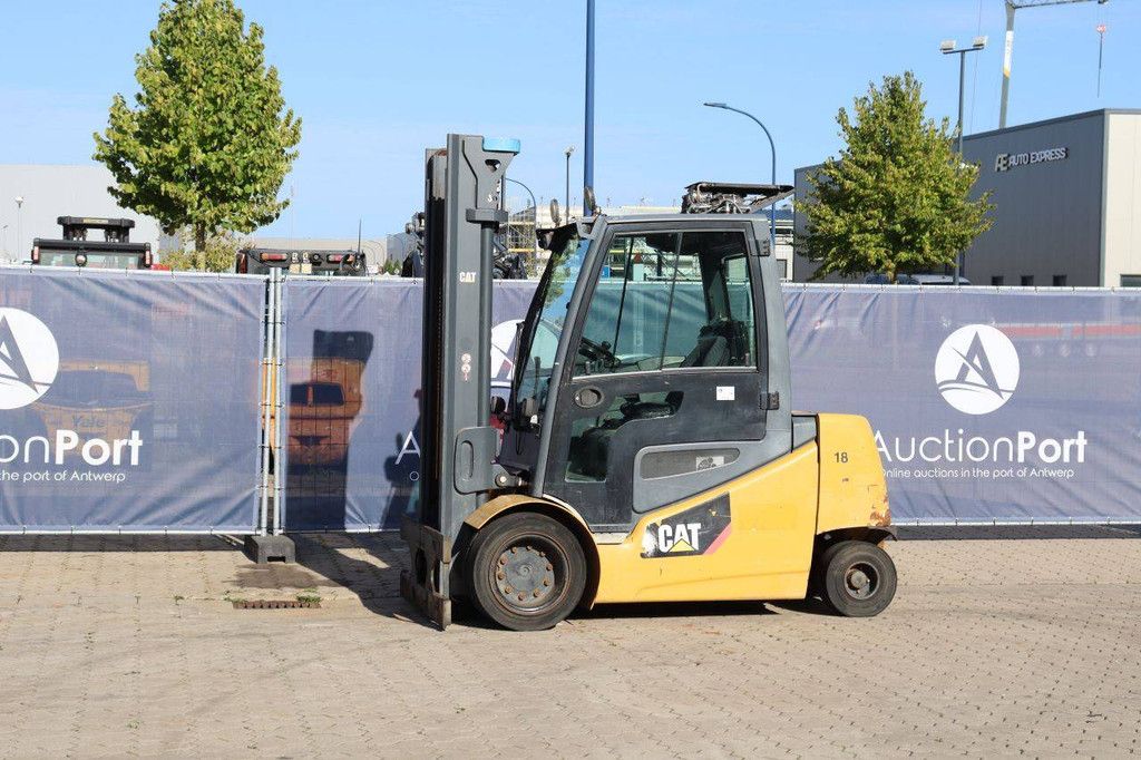 Caterpillar EP40-2 Elektrogabelstapler 4000 kg 3,3 m 2015