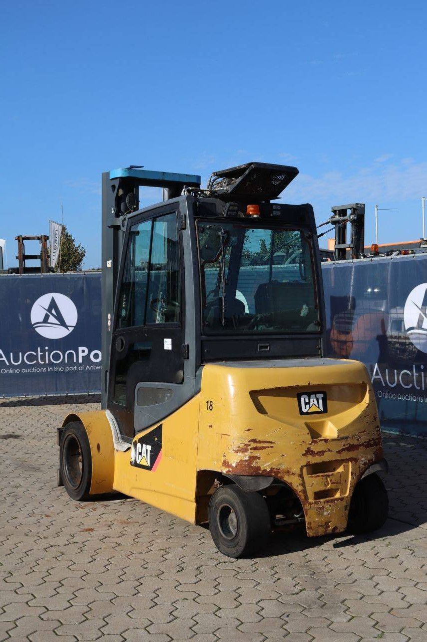Caterpillar EP40-2 Elektrogabelstapler 4000 kg 3,3 m 2015