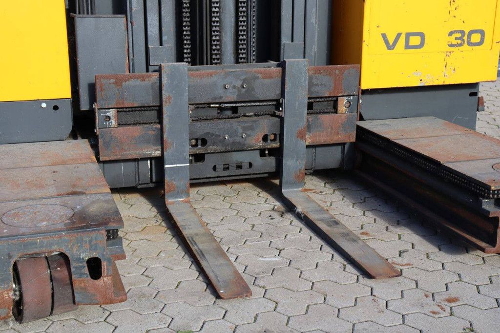 Hubtex VD 30 Elektrischer Seitenlader 3000 kg 7,2 m 2000