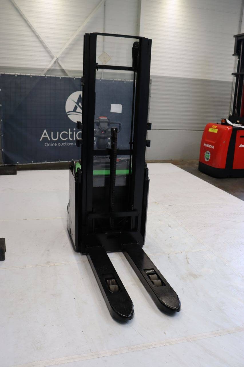 Stacker BT SPE120 Electric 1200kg 3.3m 2016