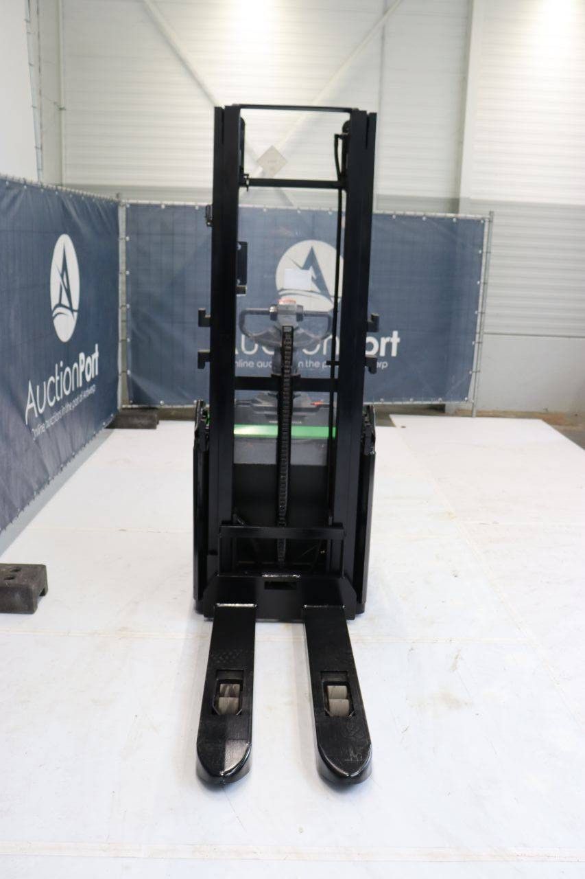 Stacker BT SPE120 Electric 1200kg 3.3m 2016