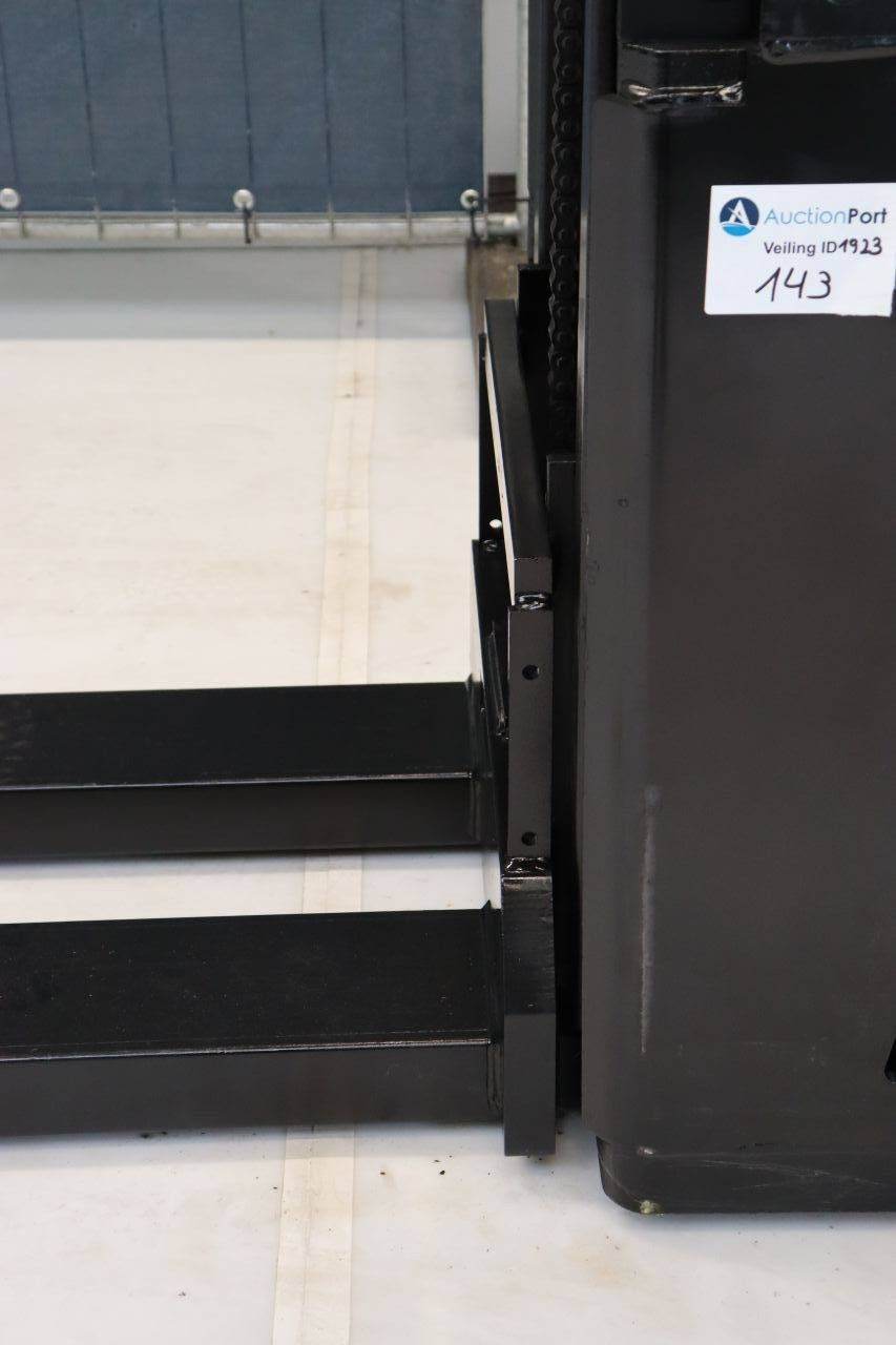 Stacker BT SPE120 Electric 1200kg 3.3m 2016