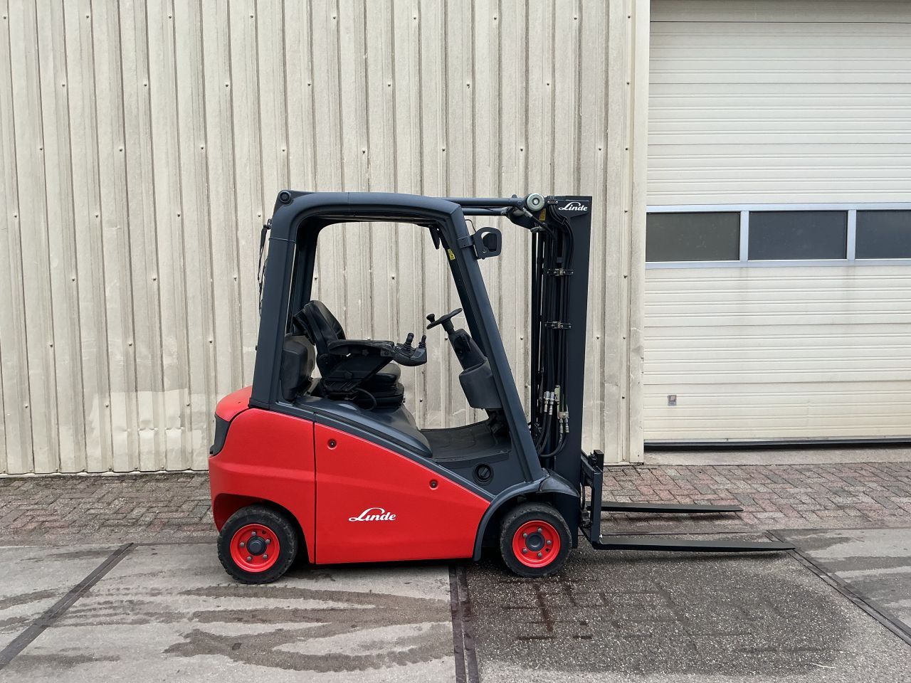 Linde H 16 D Diesel lage Urenstand 5752 bouwjaar 2009