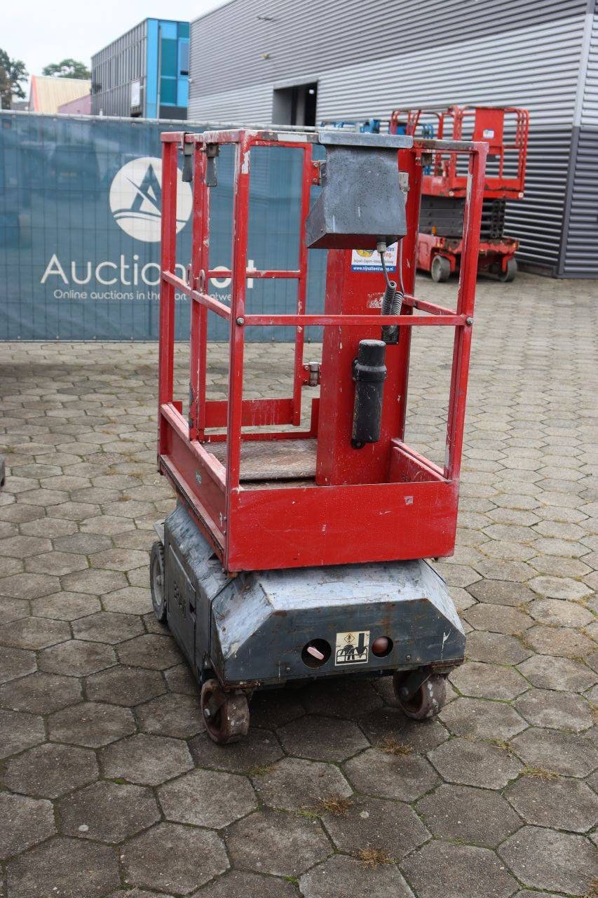 Mast lift Braviisol Lui Mini Electric 4.9m 2015