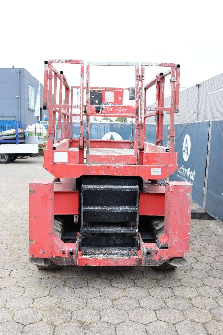 Manitou 120SC Diesel-Scherenarbeitsbühne 11,96 m 2010