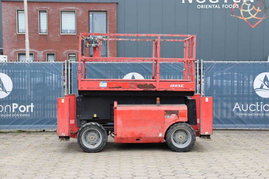 Scherenarbeitsbühne Manitou 120SC Diesel 11,96 m 2011