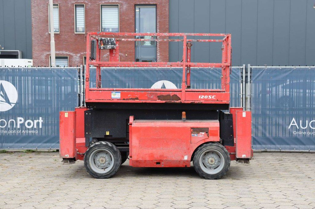 Scherenarbeitsbühne Manitou 120SC Diesel 11,96 m 2011