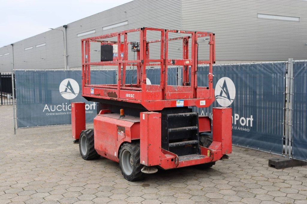 Scherenarbeitsbühne Manitou 120SC Diesel 11,96 m 2011