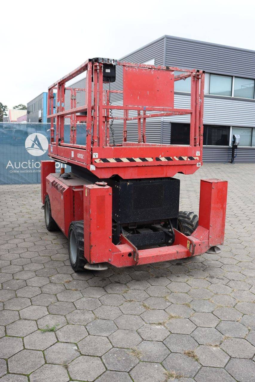Scherenarbeitsbühne Manitou 120SC Diesel 11,96 m 2011