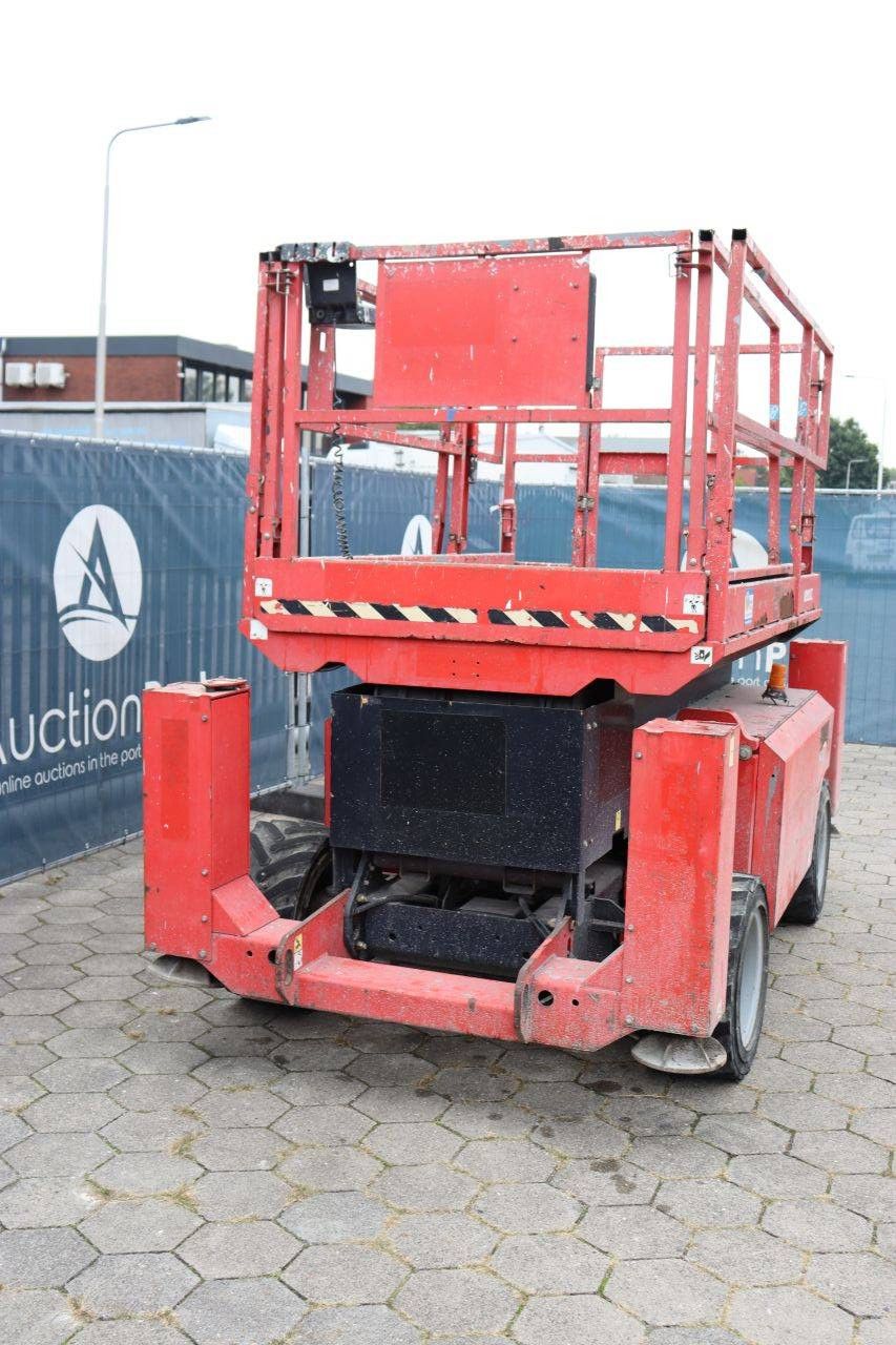 Scherenarbeitsbühne Manitou 120SC Diesel 11,96 m 2011