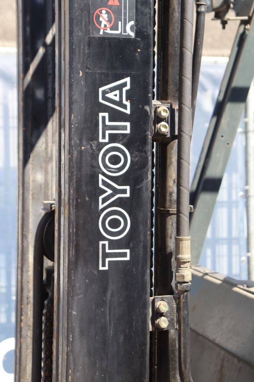 Toyota 7FBMF25 Elektrogabelstapler 2500 kg 5 m 2005