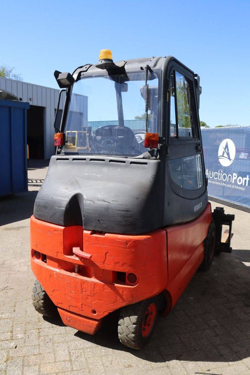 Linde E30-600 Electric Forklift 3000kg 7.0m 2008