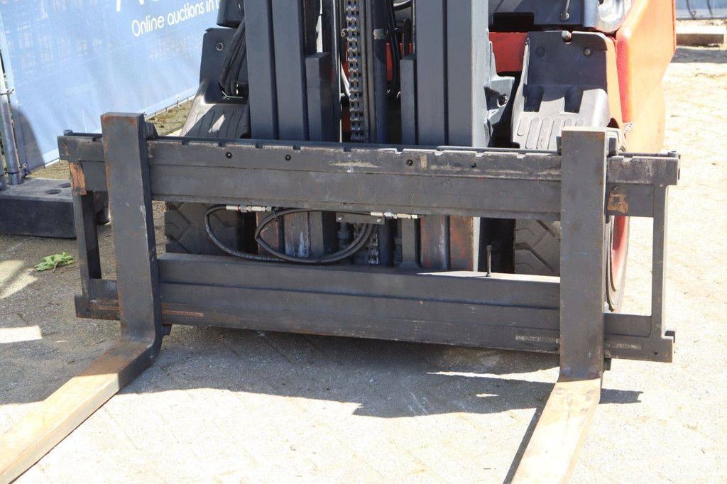 Linde E30-600 Electric Forklift 3000kg 7.0m 2008