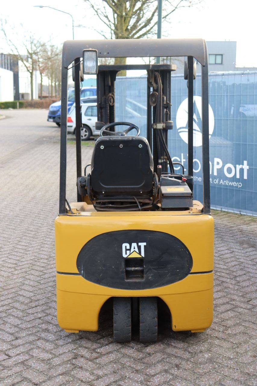 Caterpillar EP16KT Elektrogabelstapler 1600 kg 4,3 m 2001