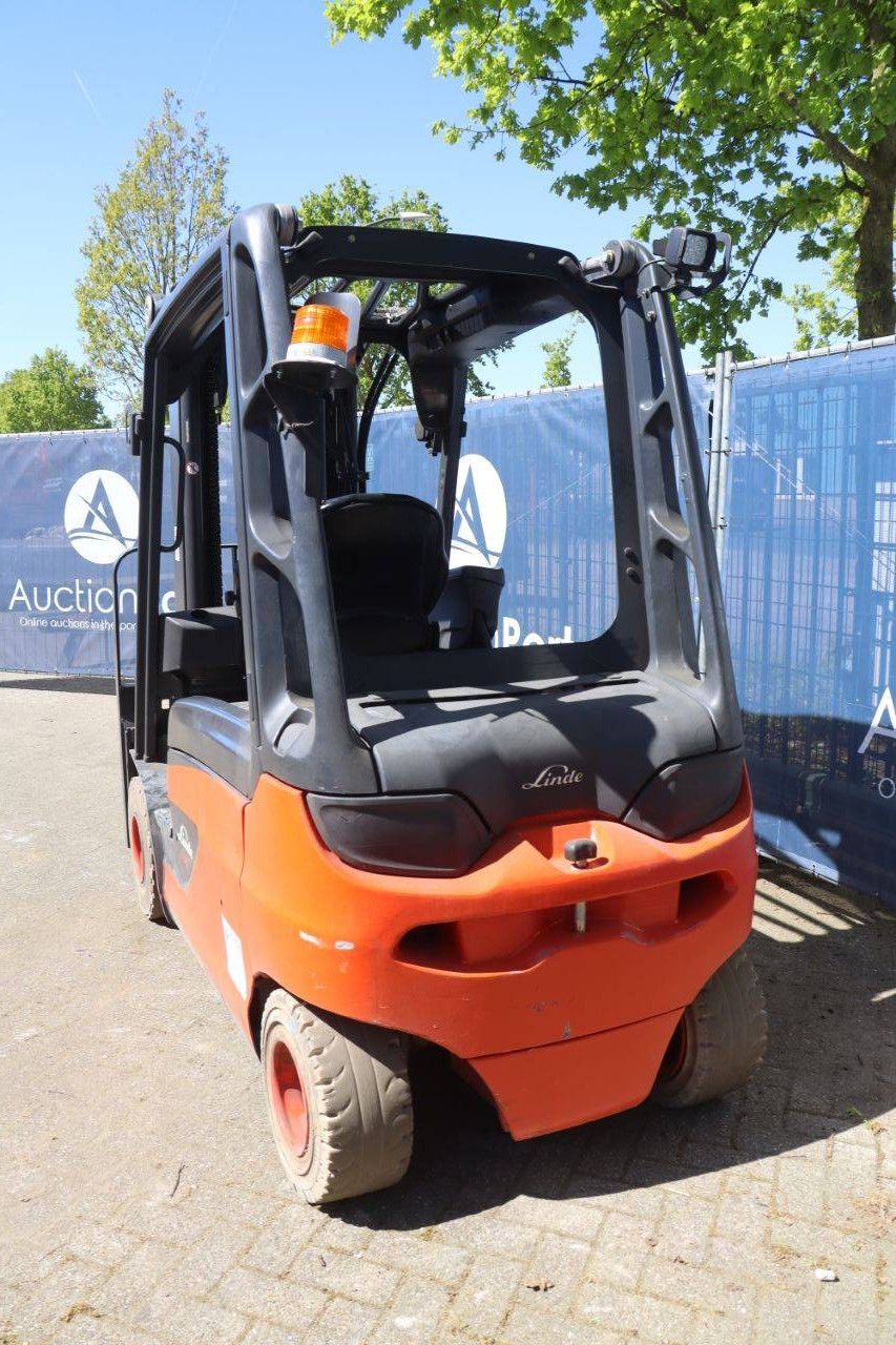 Forklift Linde E30L-01 Electric 3000kg 6m 2016