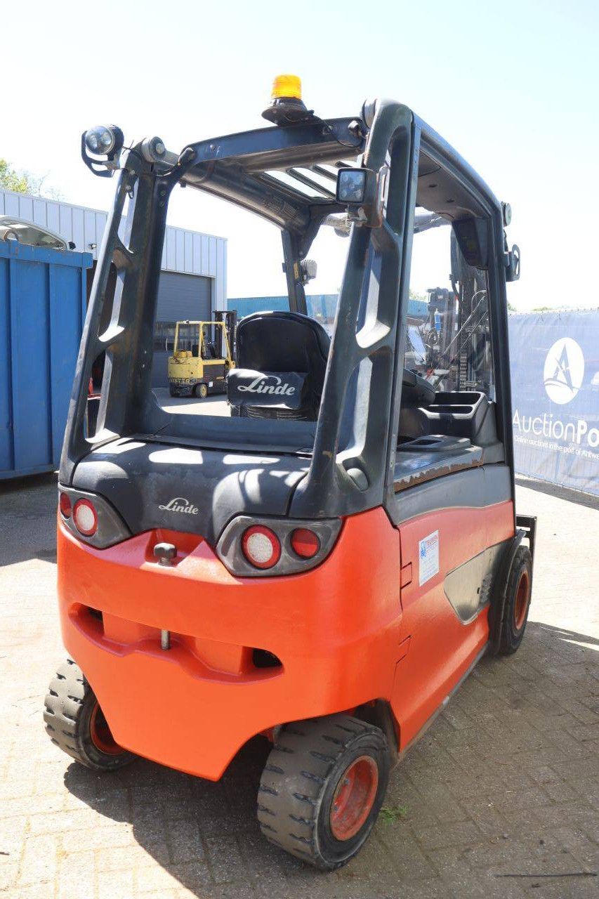 Linde E30HL-01/600 Electric Forklift 3000kg 4.87m 2015