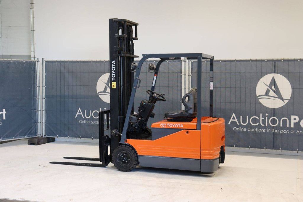 Toyota 5FBE18 Electric Forklift 1750kg 4.7m 2003