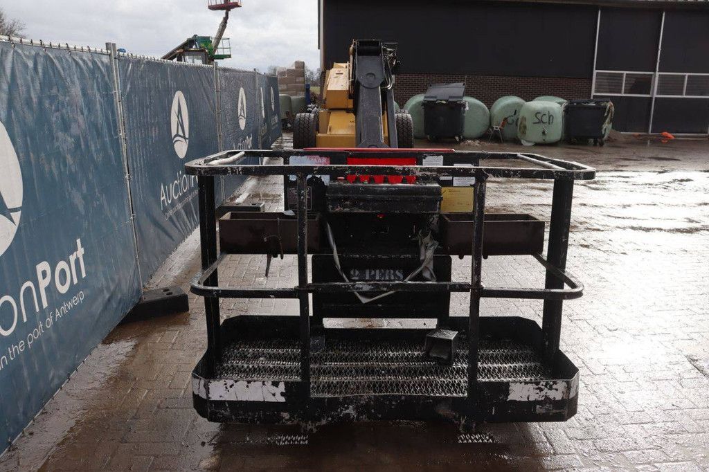 Grove MZ82C Diesel Articulated Boom Lift