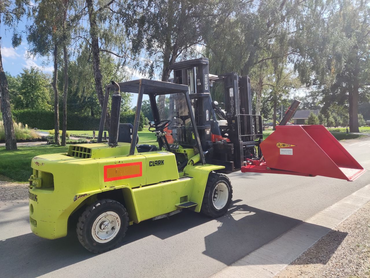 CLARK heftruck (type C500 Y100D, Perkins diesel, 5 ton, etc)