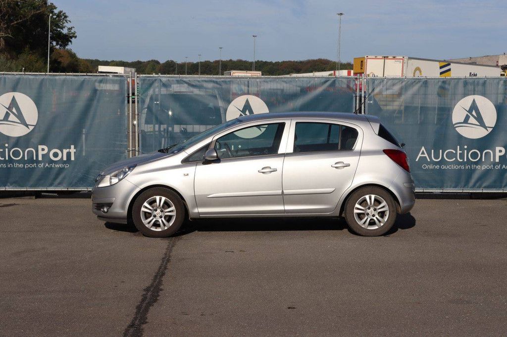 Pkw Opel Corsa Benzin 80 PS 2007 (Margin)