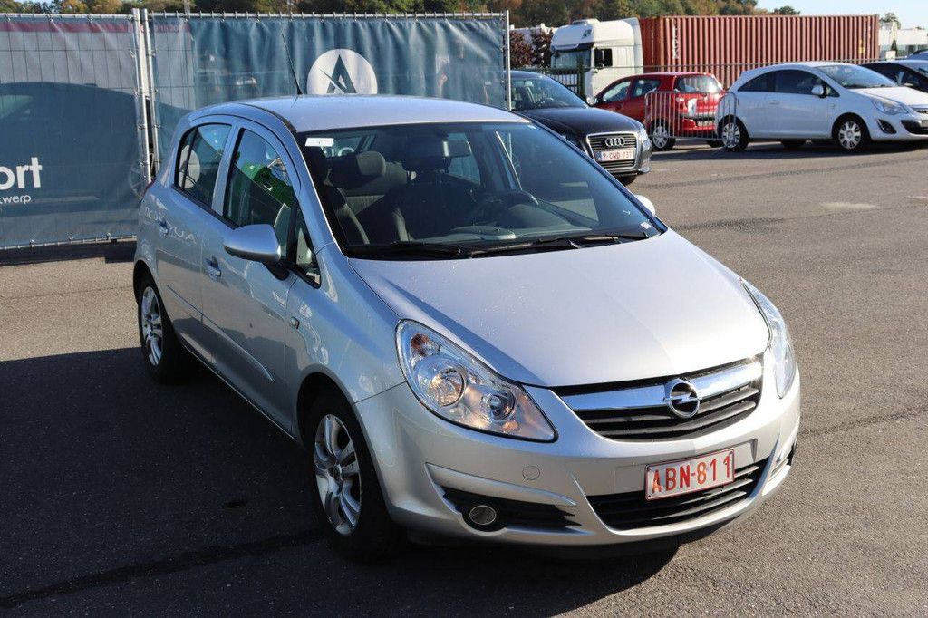 Pkw Opel Corsa Benzin 80 PS 2007 (Margin)
