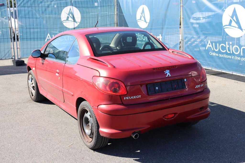 Passenger car Peugeot 206 CC Petrol 110hp 2004 (Margin)