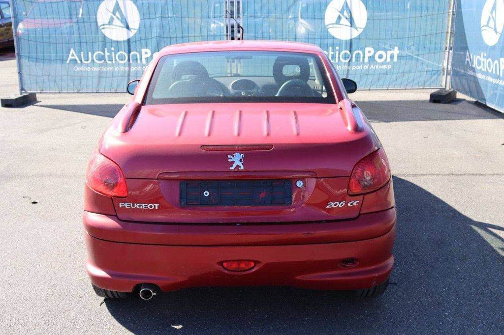 Passenger car Peugeot 206 CC Petrol 110hp 2004 (Margin)