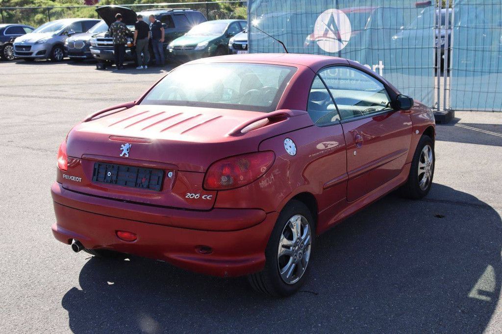Passenger car Peugeot 206 CC Petrol 110hp 2004 (Margin)
