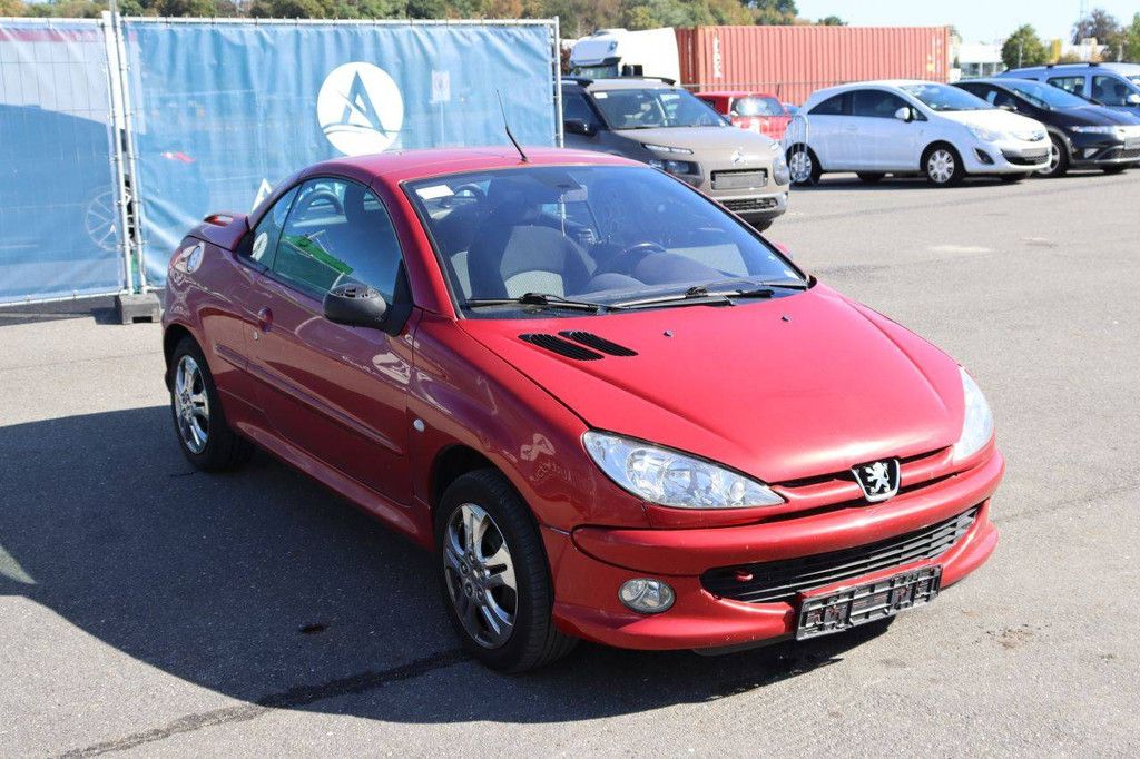 Passenger car Peugeot 206 CC Petrol 110hp 2004 (Margin)