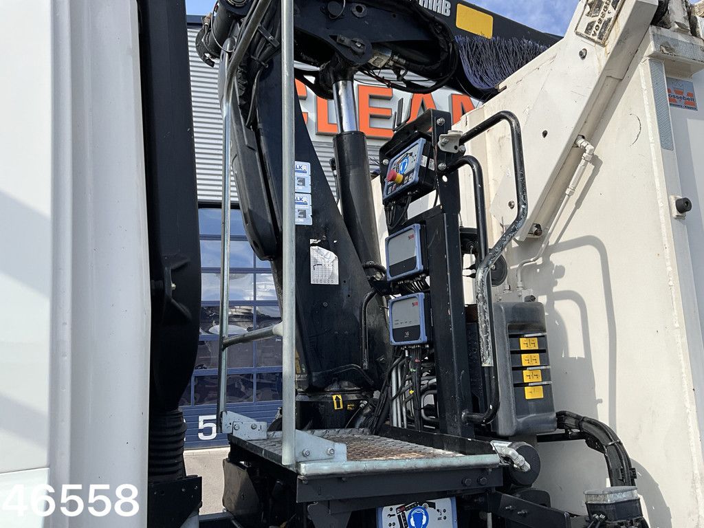 DAF FA 75 CF 250 Hiab 10 Tonmeter laadkraan