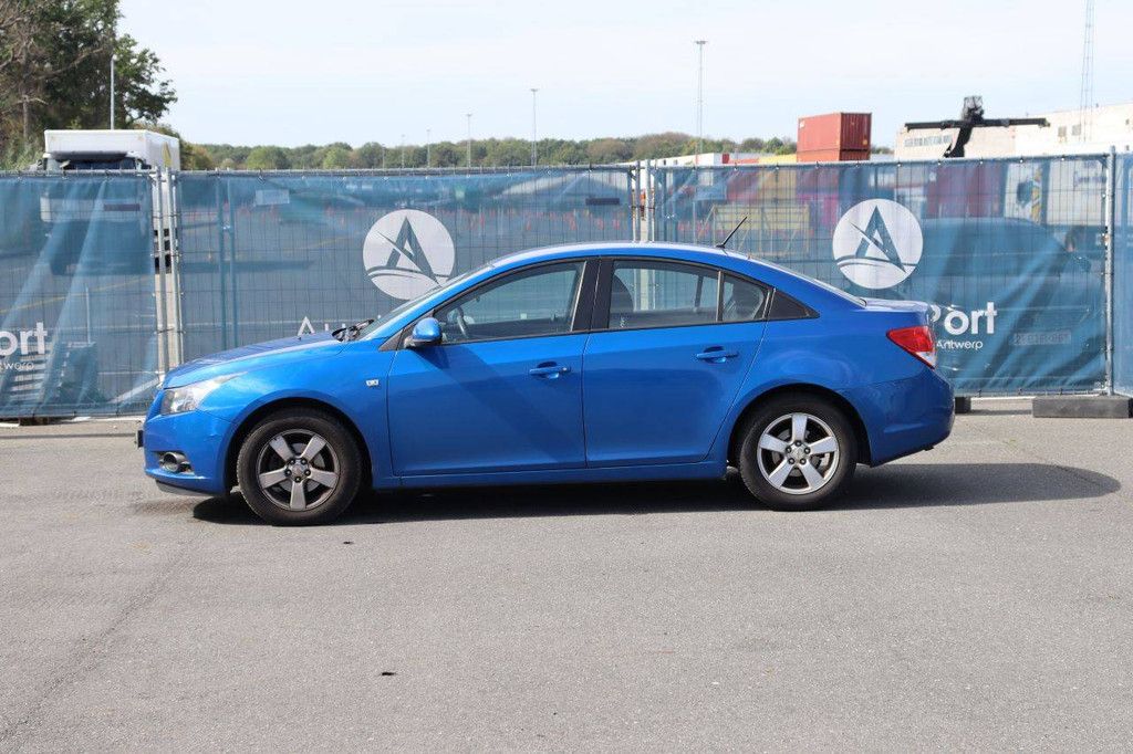 Passenger car Chevrolet Cruze Petrol 124hp 2011 (Margin)