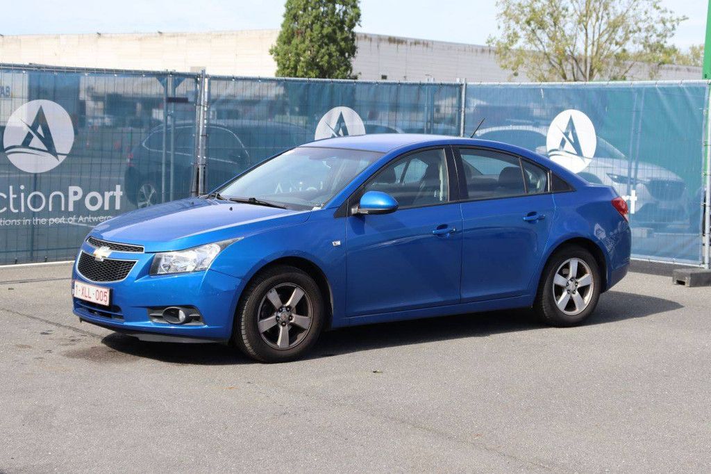 Passenger car Chevrolet Cruze Petrol 124hp 2011 (Margin)