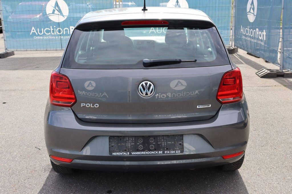 Passenger car Volkswagen Polo Petrol 75hp 2014 (Margin)